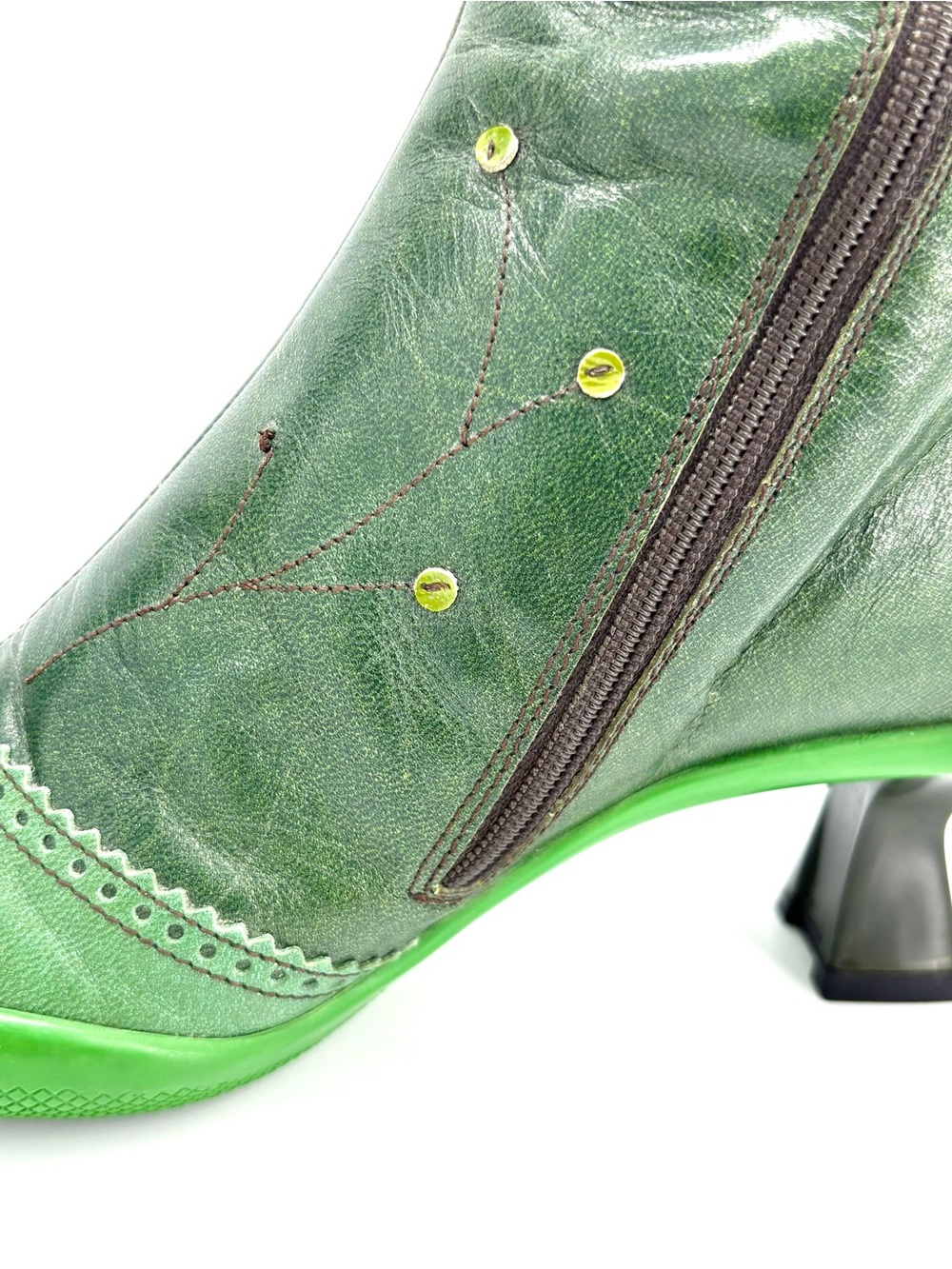 Vintage Prada FW1999 Runway Green Leaves and Bug Applique Leather Boots 38.5 - Picture 6 of 12